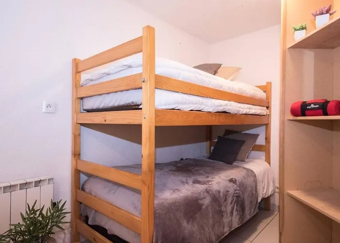 Appartement Saint-lary-soulan, 2 Pièces, 6 Personnes - Fr-1-296-211